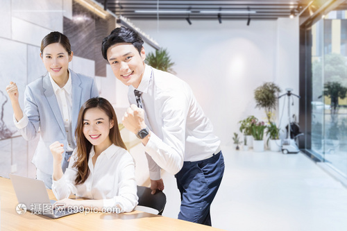 如何成為商務白領精英 圖文制作技巧全解析